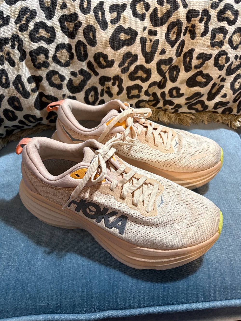HOKA Bondi 8 Women's Peach Running Shoes